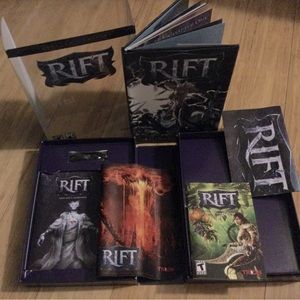 RIFT, Collector’s Edition Box (PC, 2011). Original Box, graphic book, USB